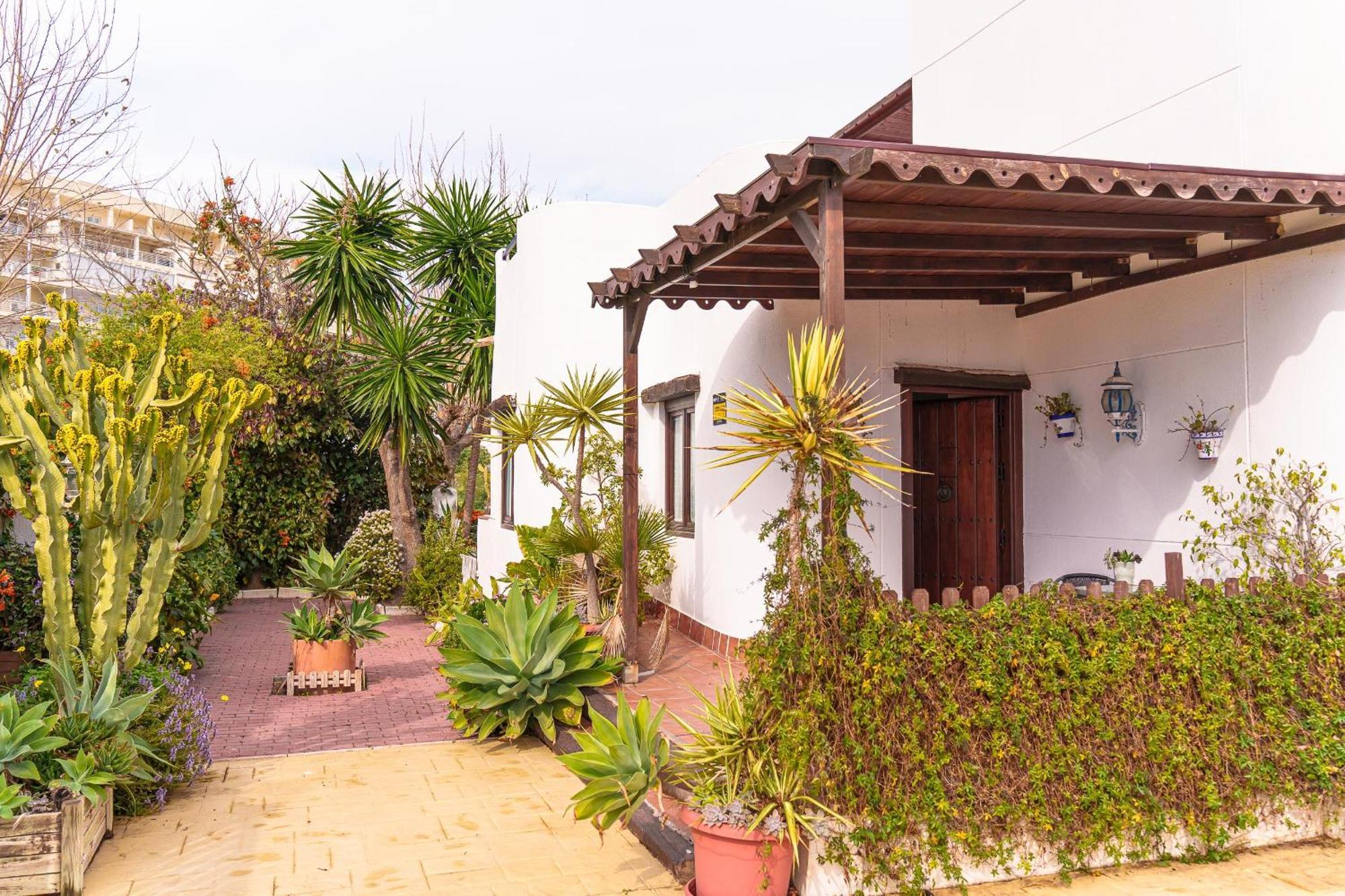 Villa Ibicenca Love Benalmádena Exteriör bild