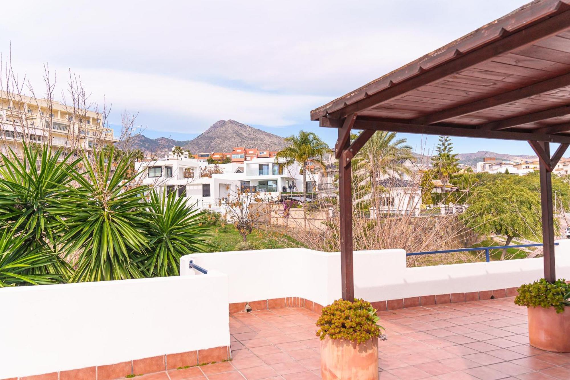 Villa Ibicenca Love Benalmádena Exteriör bild