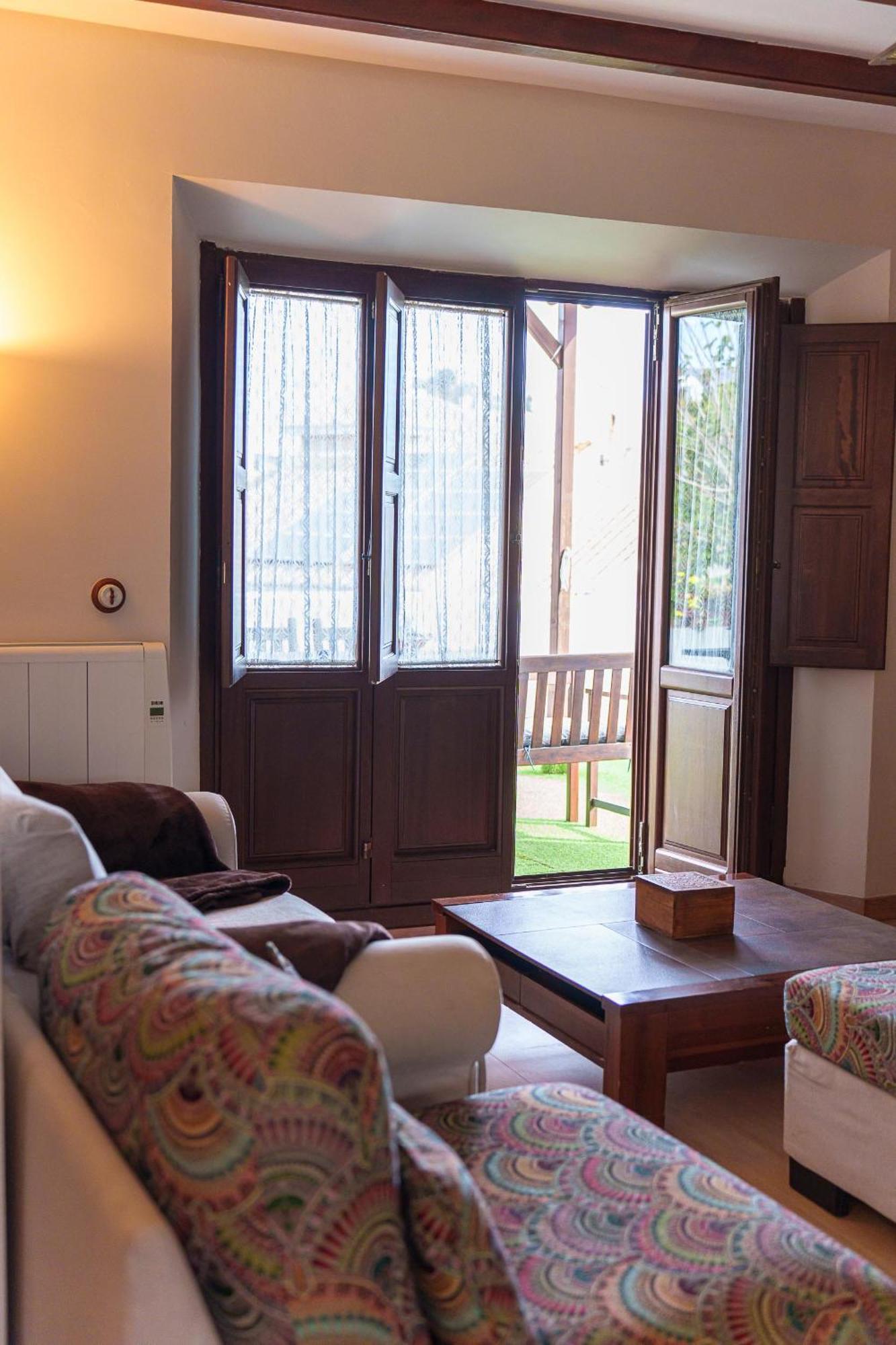 Villa Ibicenca Love Benalmádena Exteriör bild