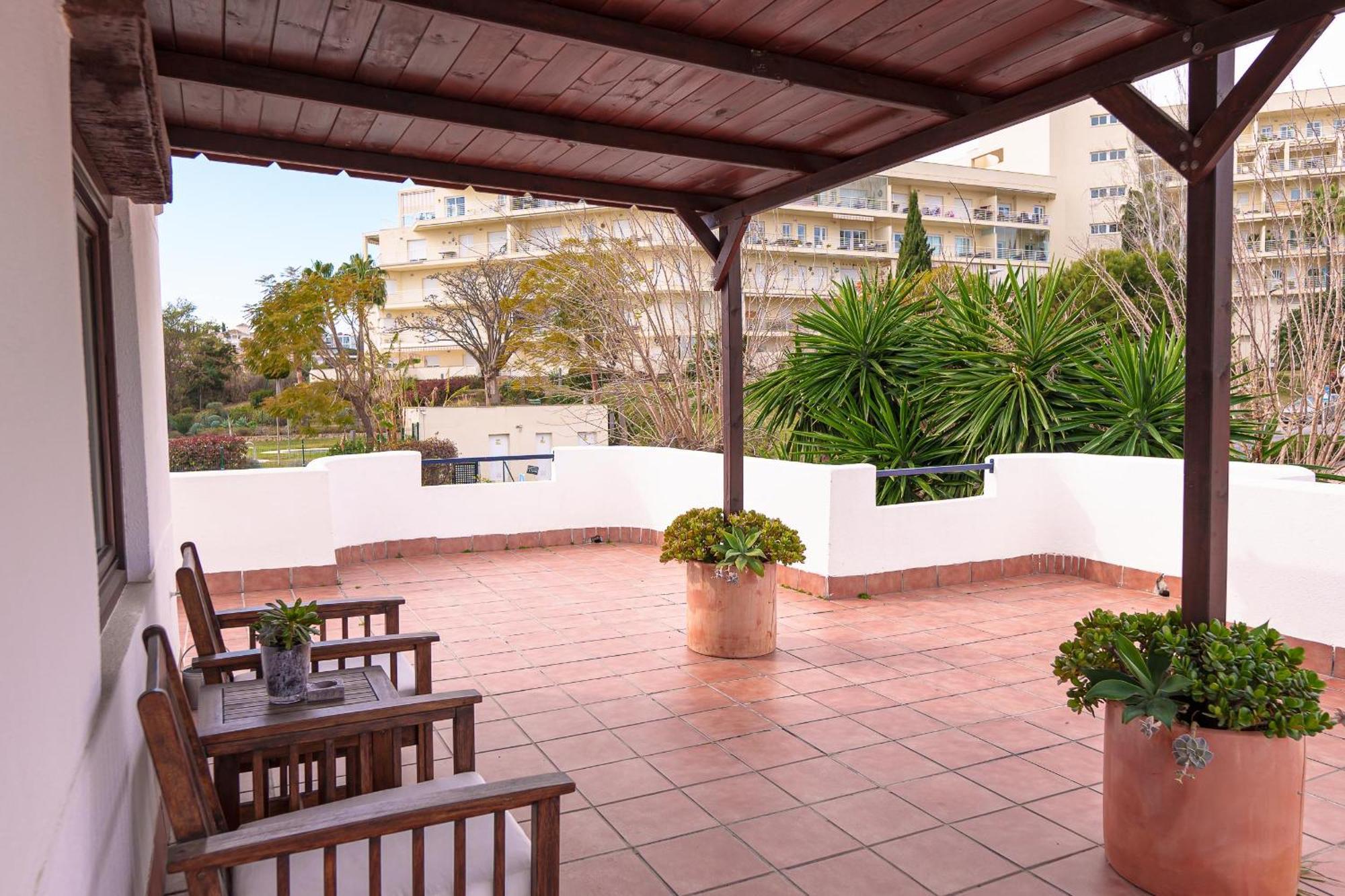 Villa Ibicenca Love Benalmádena Exteriör bild