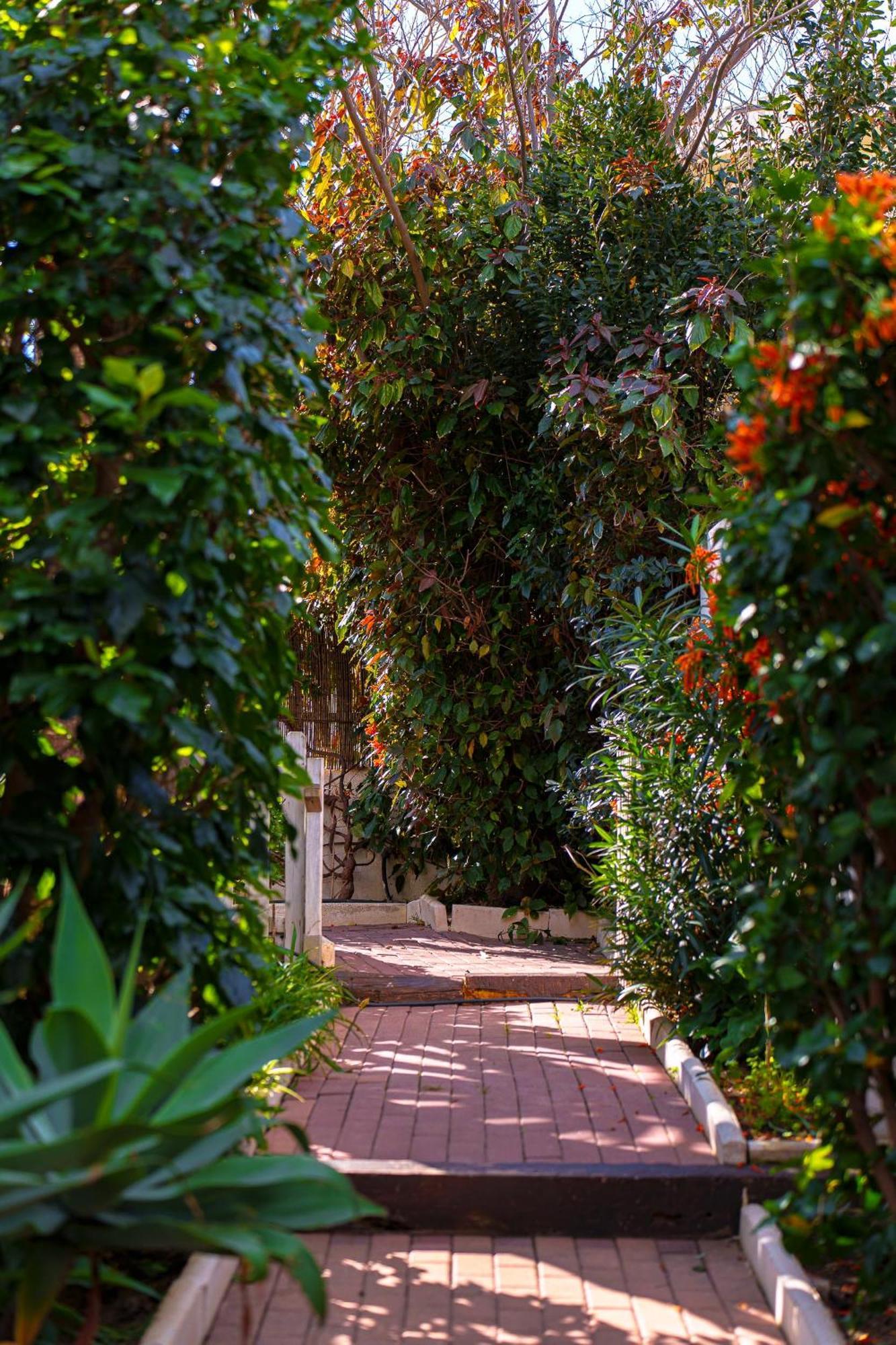 Villa Ibicenca Love Benalmádena Exteriör bild